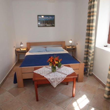 Apartments Anita Veli Lošinj Екстериор снимка