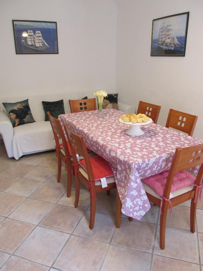 Apartments Anita Veli Lošinj Екстериор снимка