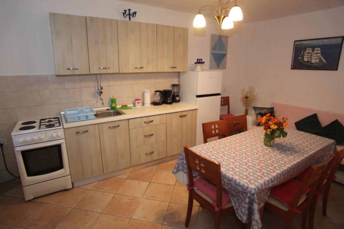 Apartments Anita Veli Lošinj Екстериор снимка