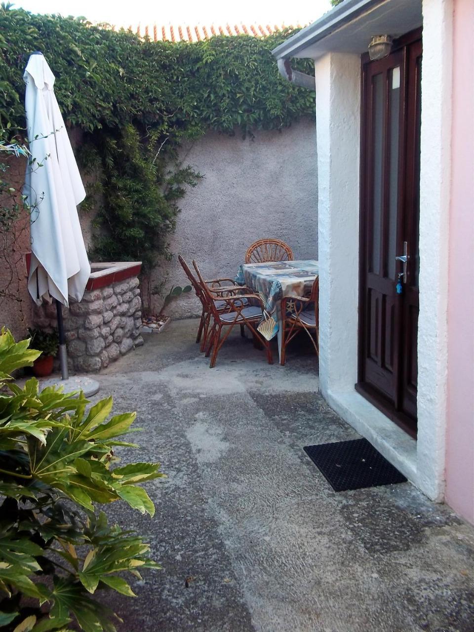 Apartments Anita Veli Lošinj Екстериор снимка